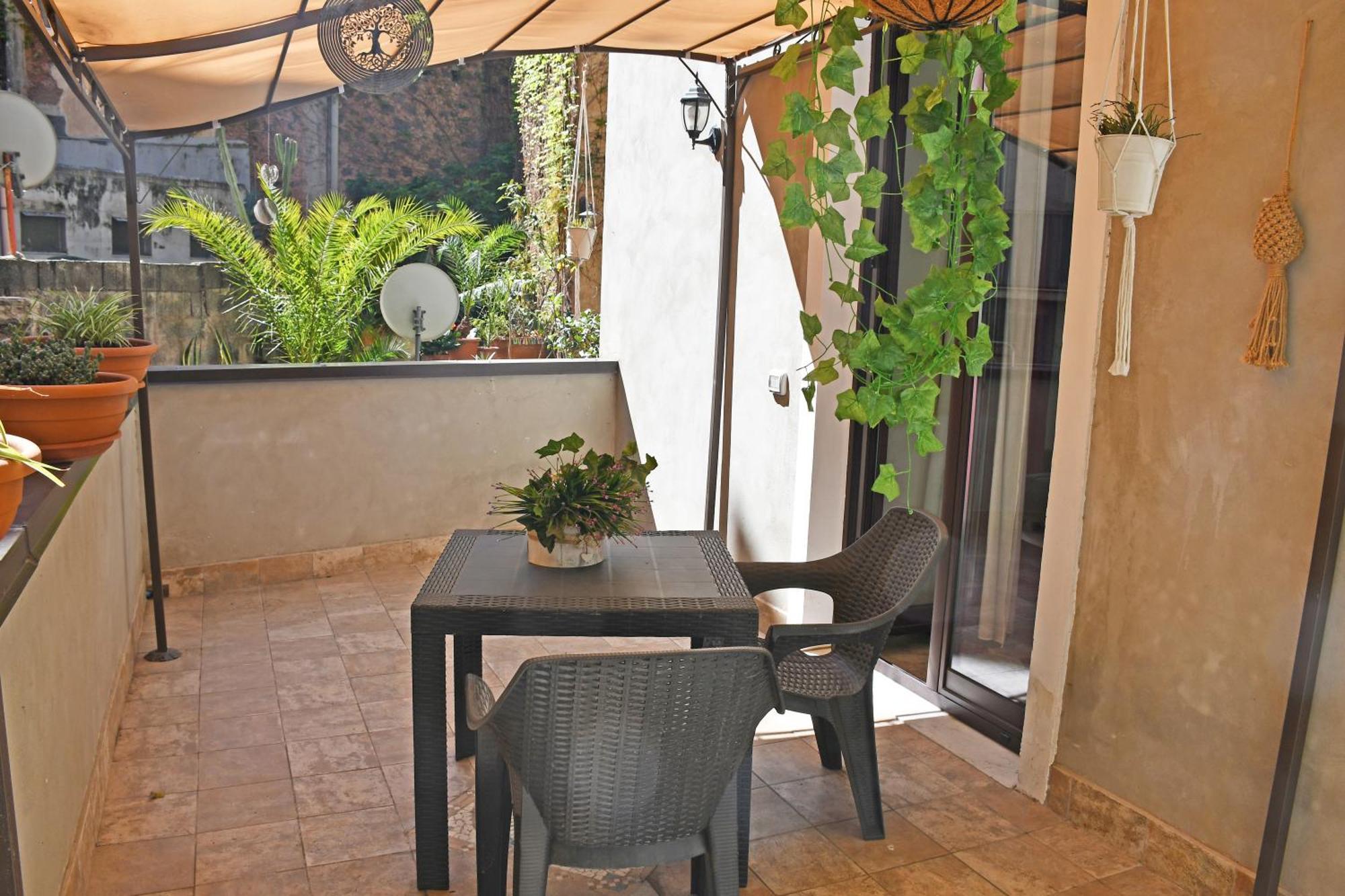 B&B Romeo Luxury Rooms CTA Exterior photo