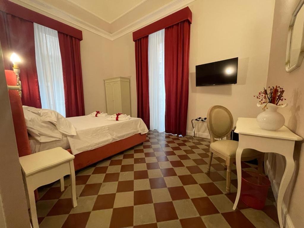 B&B Romeo Luxury Rooms CTA Exterior photo